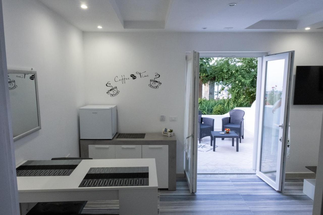 Barracudasuite Isquia Exterior foto