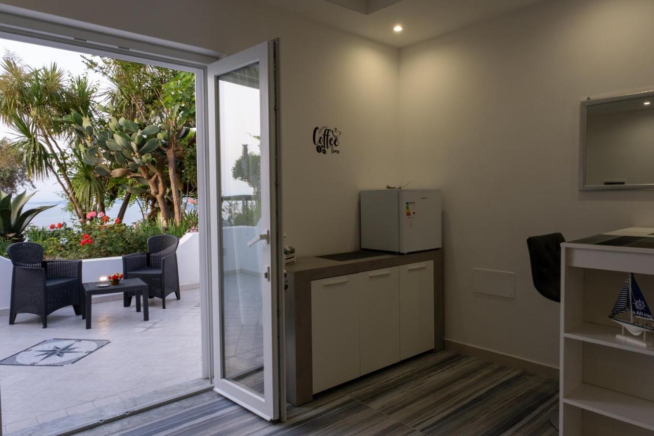 Barracudasuite Isquia Exterior foto